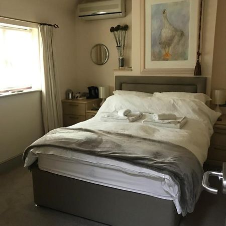 Highview Bed And Breakfast Нейлсворт Екстер'єр фото