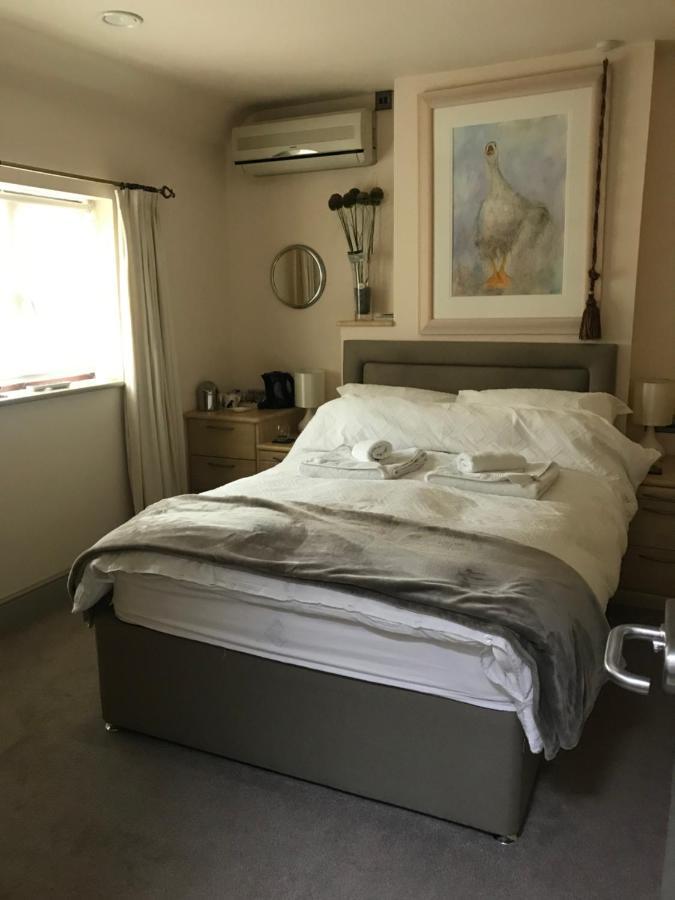 Highview Bed And Breakfast Нейлсворт Екстер'єр фото