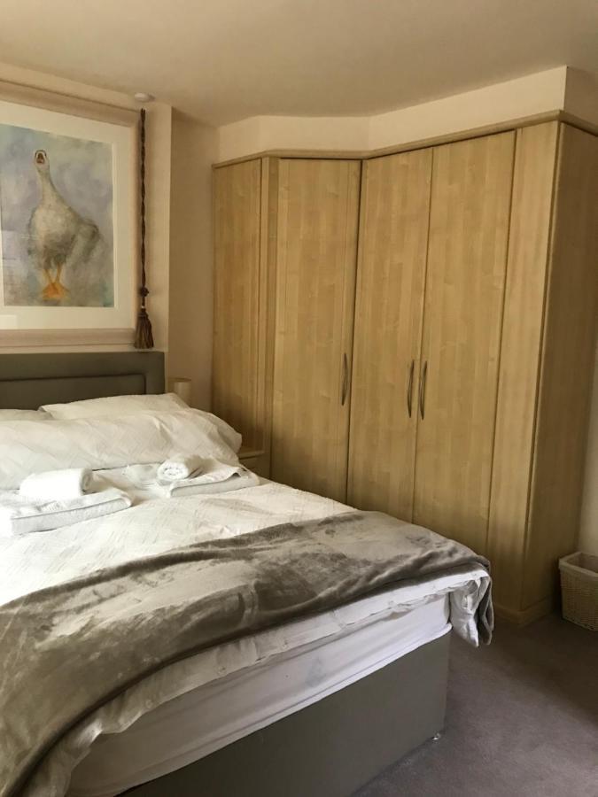 Highview Bed And Breakfast Нейлсворт Екстер'єр фото